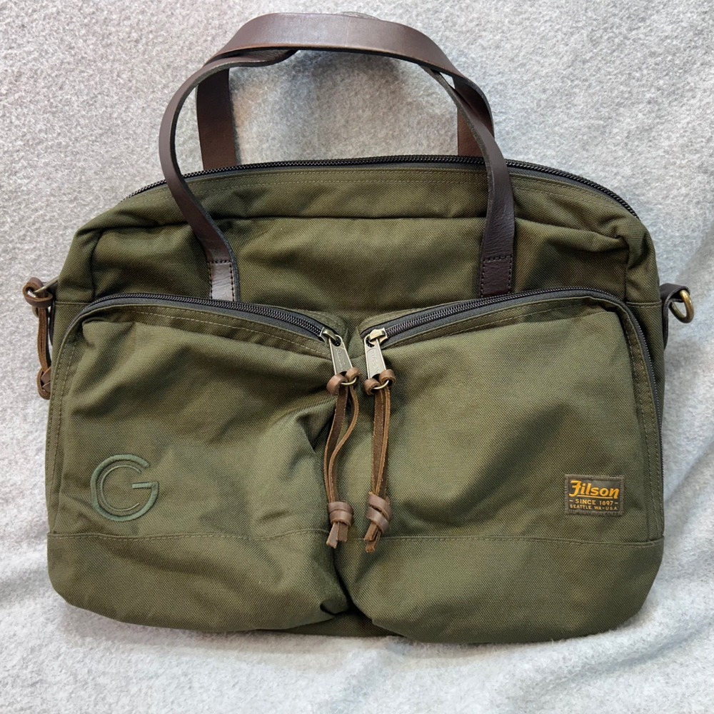 Filson Dryden Otter Green  Briefcase Laptop Messenger Bag